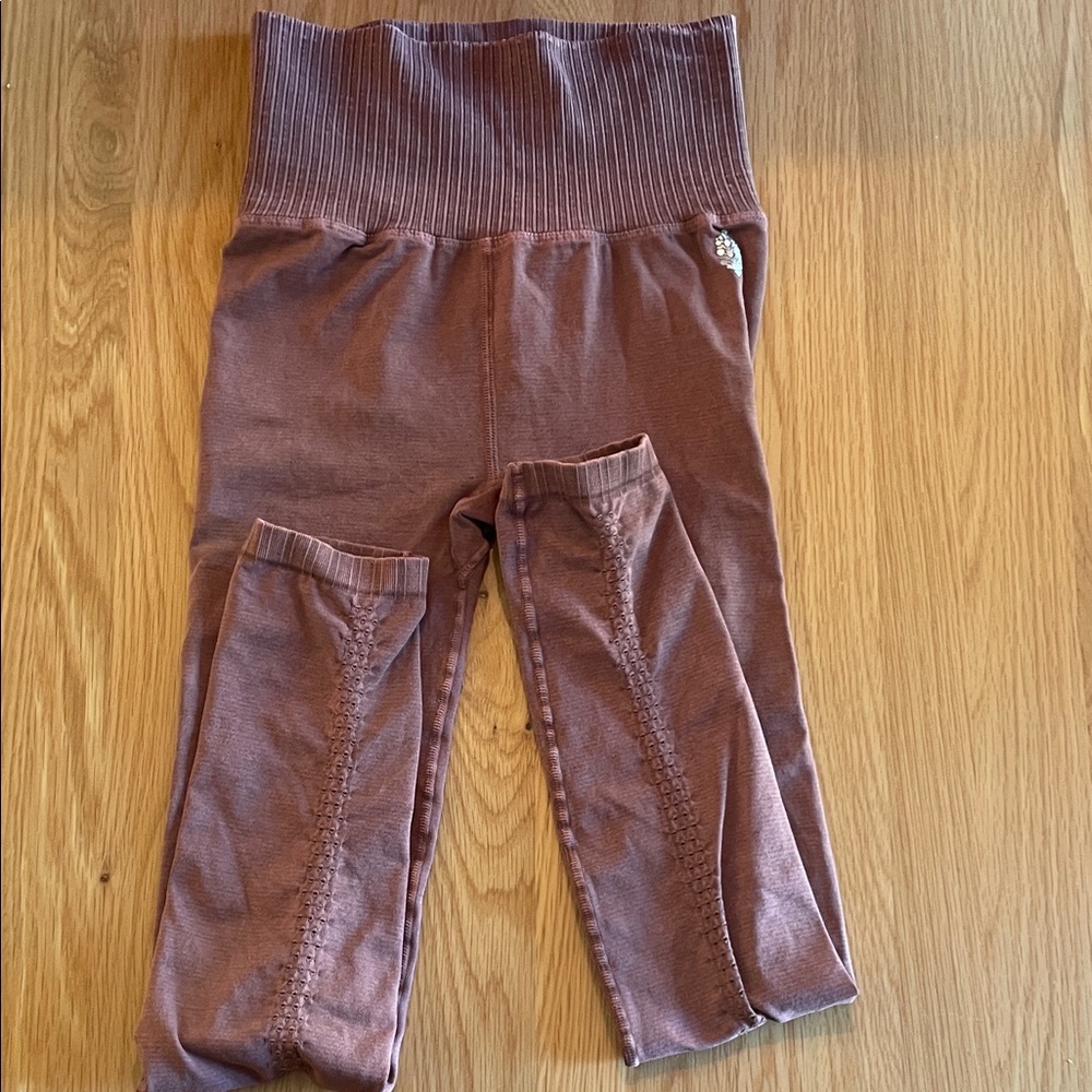 NWOT Free People Mauve Leggings